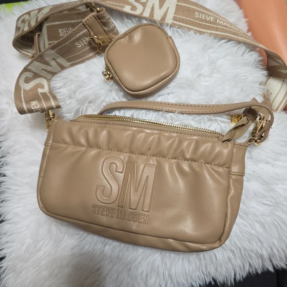 Steve Madden Taupe SM Logo Crossbody with Detachable Strap - Picture 14 of 14